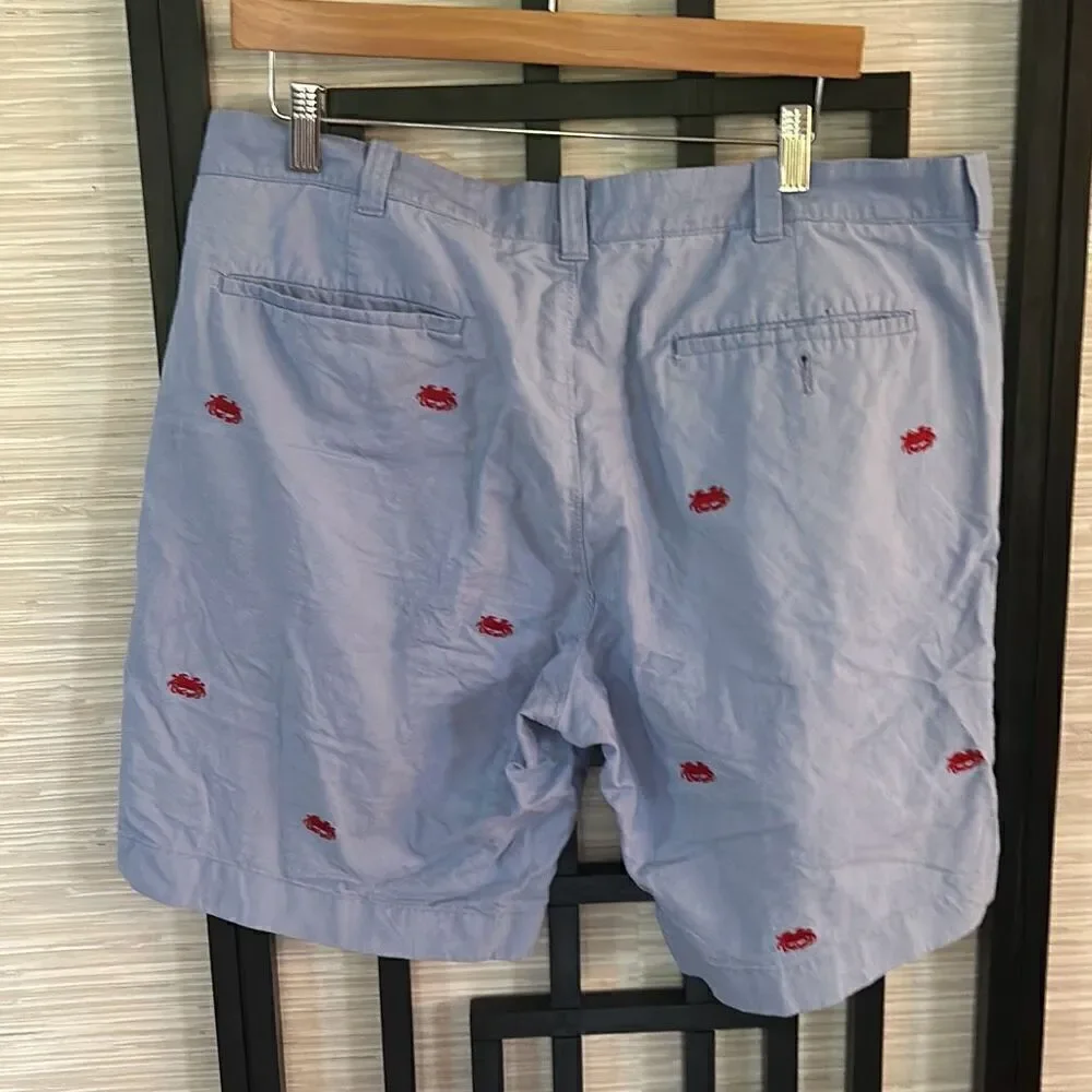 J crew blue and red crab embroidered sun washed Oxford shorts size 36